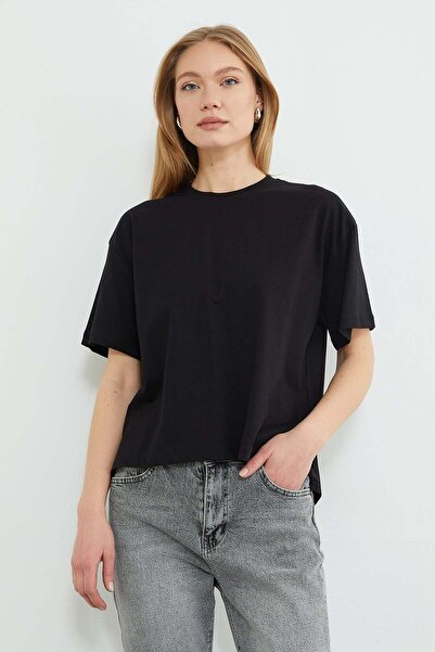 Fulla Moda Basic Crew Neck Crop T-Shirt
