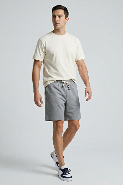 TOMMY LIFE شورت رجالي رمادي ميلانج ستاندرد فيت مع جيب خلفي - 88314