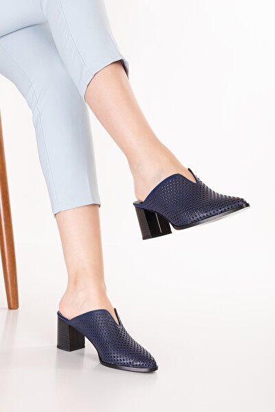 Gondol Γυναικείες γνήσιες δερμάτινες μεσαίες μπότες με τακούνι, παντόφλες shh...