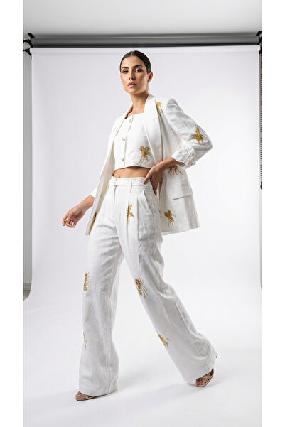 2TRENDY Elegant White Blazer