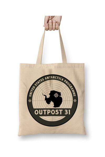 dekado حقيبة ملابس The Thing Outpost 31 بمقبض طويل