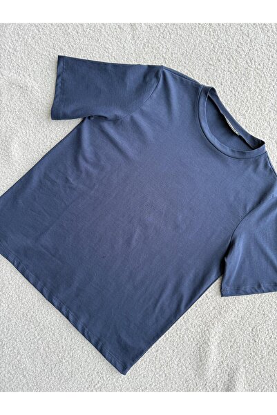URAZ1984 Basic T-shirt