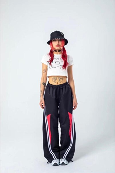 yesmoda Κόκκινο παντελόνι αλεξίπτωτου με σχέδιο μπλοκ