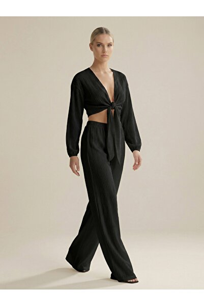 NİCE Women's Black Wrinkled Textured Tie-Up Crop Blouse High Waist Lined Wide...