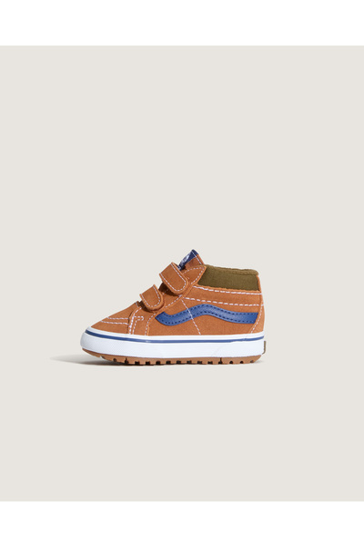 Vans SK8-Mid Επανέκδοση V Μονωμένο