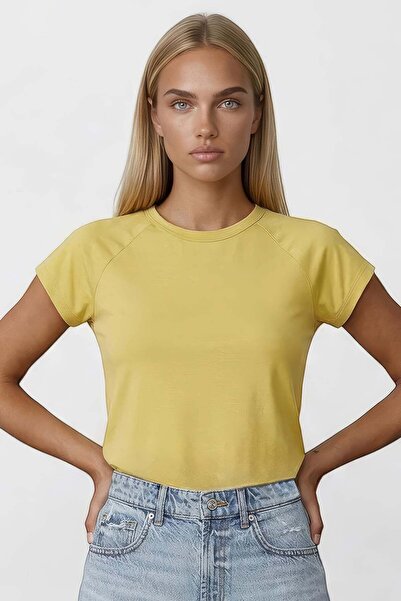 Trend Alaçatı Stili Κίτρινη πλεκτή μπλούζα με λαιμόκοψη ποδηλάτου και μανίκια...