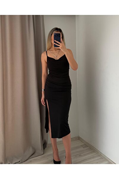 Güneş Φόρεμα με σκίσιμο και ντραπέ από ύφασμα με υφή άμμου