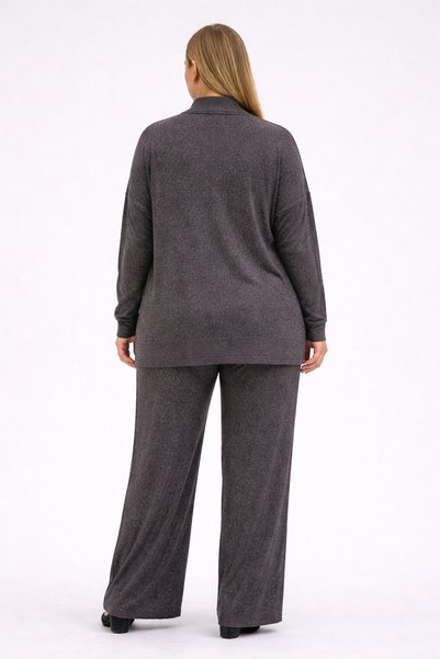 bezeXL Plus Size Plain Front-Seamed Knitwear Two-Piece Set Gray