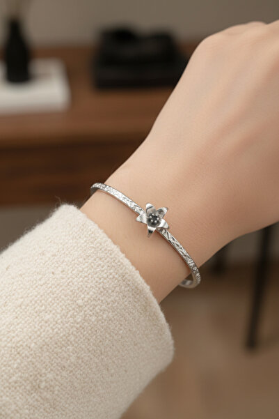 Süspüs Accessories Silver Renk Ayarlanabilir Dövme Kelepçeli Doğum Ayı Çiçeği...