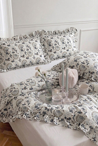 EVA Patterned Ruffled Duvet Cover Set Single / Without Sheets