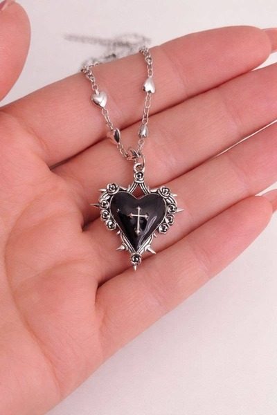 MİLALAZO Gothic Punk Heart Necklace