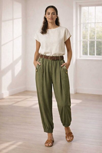 Butik Şans Women's Belted Elastic Waist Sequin Detailed Lyocell Trousers