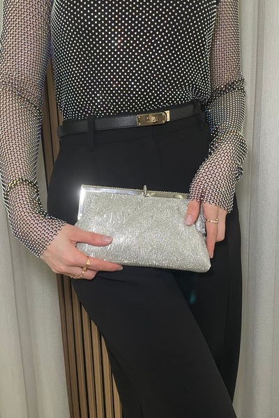 Fibag Women's Silver Sparkling Stone Evening Bag - Stylish Metal Detailed Cha...