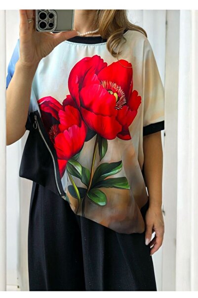 styleFlex Oversized cotton blouse/t-shirt with 3D floral print