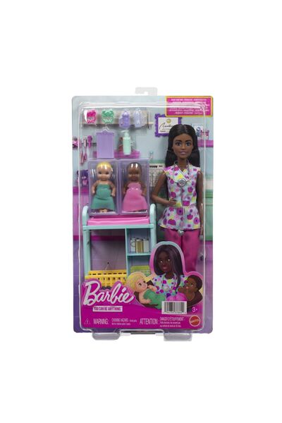 mattel Σετ παιχνιδιού Barbie: Κούκλα Barbie Μελαχρινή, Επαγγελματίας Παιδίατρος