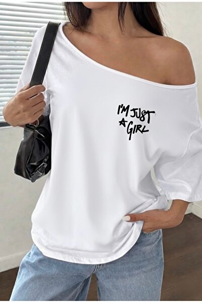 FUFLUNS I'M Just a Girl Printed Oversized Women's Boat Neck T-Shirt