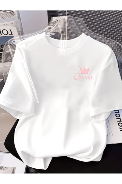 one button Mini pink queen crown detail printed premium oversize t-shirt