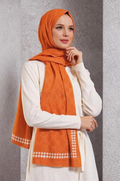 Alvina Monogram Shawl 8267