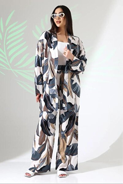 elbisereyonda Σετ κιμονό μεγάλου μεγέθους με σχέδιο φύλλων