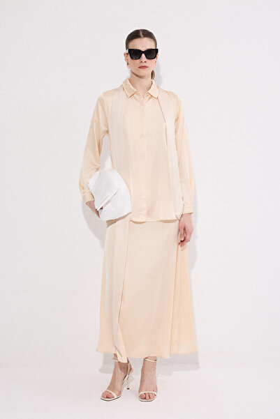 Touché Privé Satin Shirt Skirt Set