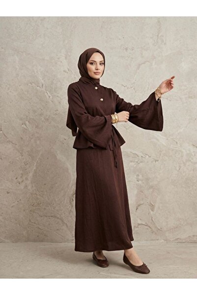Lunsera Store طقم تنورة بتفاصيل مميزة - بني