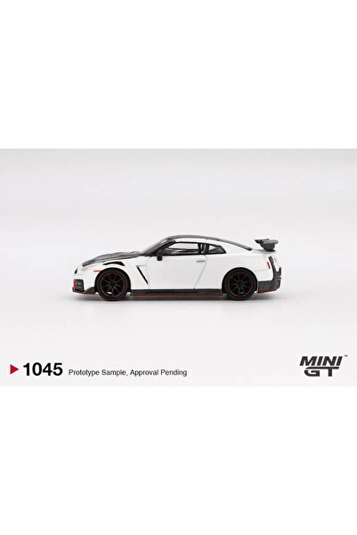 mini gt 1/64 Nissan GT-R Nismo 2024 Brilliant White Pearl mgt01045