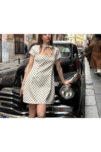 Butik Puantiyeli Boyun Bağlamalı Kısa Kol Elbise