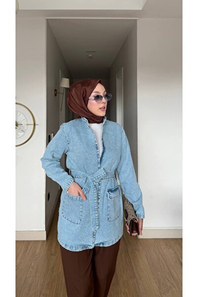 PİNK FLY Τζιν μπουφάν με λεπτομέρεια από πέτρες και ζώνη στο γιακά