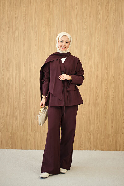 LOCCO Women's Hidden Button Detail V-Neck Suit Burgundy