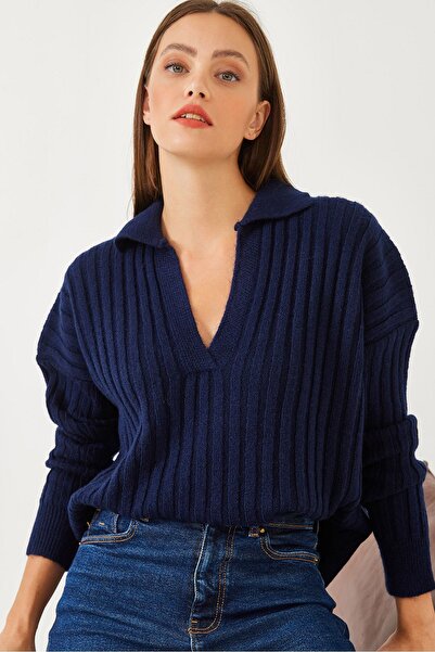 Hiccup LUCCI Loose-fit sweater with V-neck