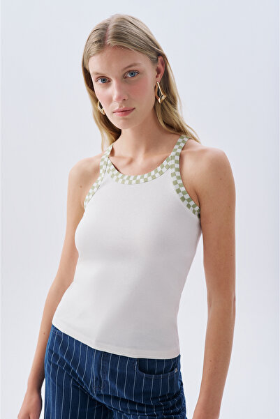 Mudo Collar-Detail Cycling Neck Tank Top