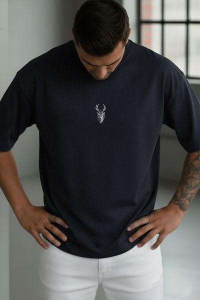 Millionaire Tricou pentru bărbați, albastru marin, cu imprimeu cu cerb, croia...