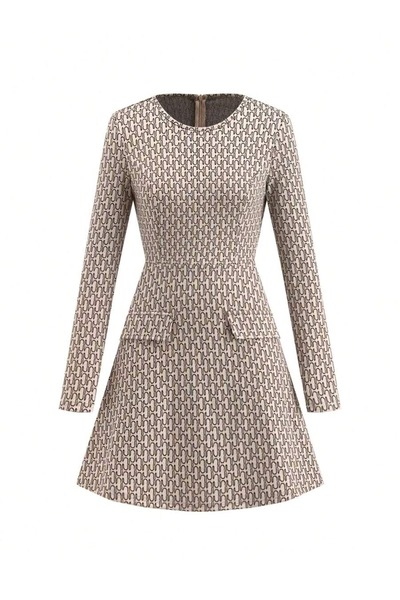 Iuliashop Rochie scurtă bej Troya cu imprimeu geometric negru - L