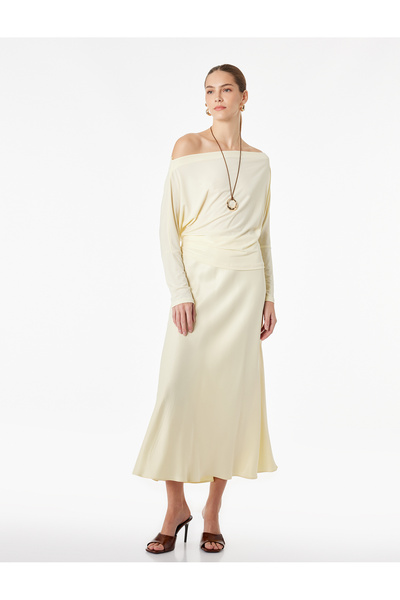 Koton Μακρυμάνικο μπλουζάκι από ύφασμα Sandy Slim Fit με λαιμόκοψη καγιάκ και...