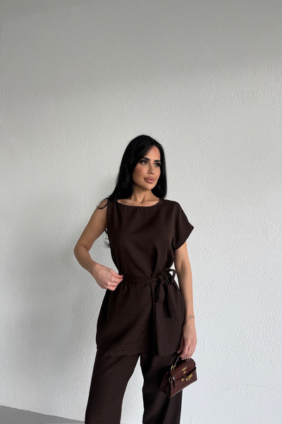 LİLA İSTANBUL Διπλό πλεκτό με λαιμόκοψη και δέσιμο στη μέση