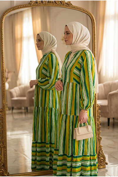 Kirazca Butik Γυναικείο μακρύ φόρεμα χιτζάμπ Με σχέδιο στρώσεων με κομψό γιακ...