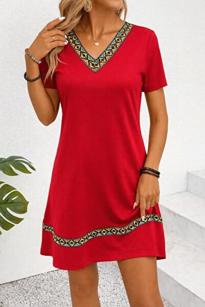 JANES Γυναικείο κοντομάνικο φόρεμα με λαιμόκοψη V, έθνικ σχέδιο, λεπτομέρεια ...