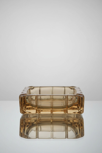 İpek Porselen Γυάλινο Τετράγωνο Τασάκι Χρώμα Μελί – Κομψό και Εξαιρετικό Διακ...