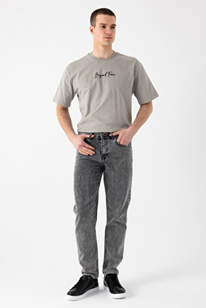 i8 Denim Straight Jean