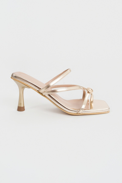 LONDON&LONDON Altın İnce Bantlı Kısa Topuklu Terlik – Kare Burun Şık Günlük T...