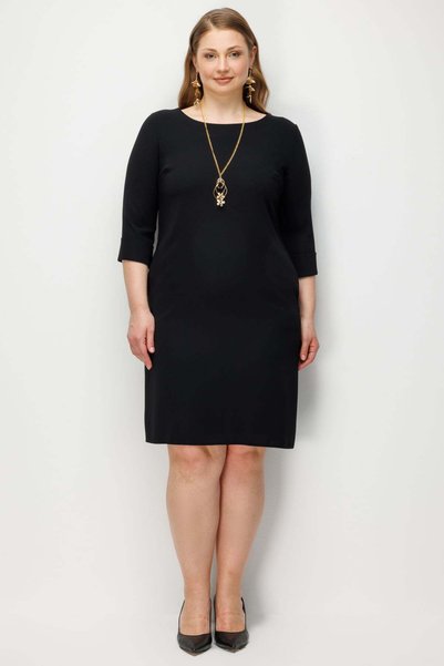Mi Pret a Porter Mi Necklace Crew Neck Dress