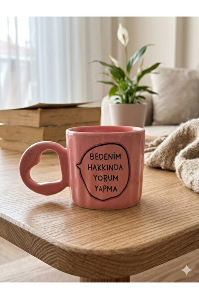 PALTO TASARIM تعليق على ما أقوله عن نحومي - كوب إيروس وردي لامع مطبوع يدويًا ...