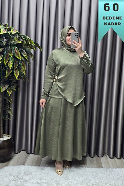 Elmas Tesettür Γυναικεία Ρούχα Μεγάλου Μεγέθους Σατέν Σετ με Φούστα και Πόρπη