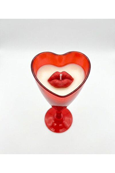 Ce'Den Κερί από κερί σόγιας που έχει χυτευτεί σε γυάλινο κύπελλο σε σχήμα καρ...