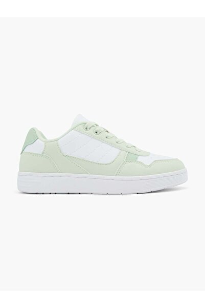 Victory Sneaker