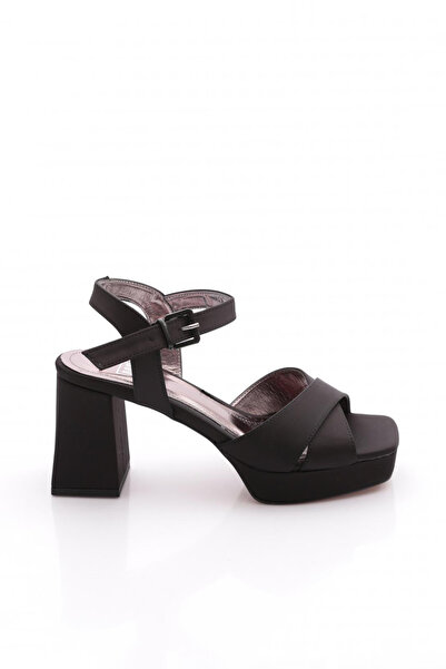 DGN Pm08-K99 Γυναικεία παπούτσια με τακούνι