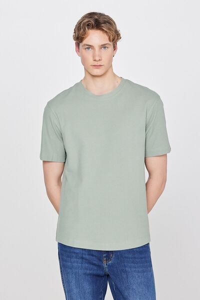 WRANGLER 100% βαμβακερό μπλουζάκι με κανονική εφαρμογή και κανονική κοπή, με ...