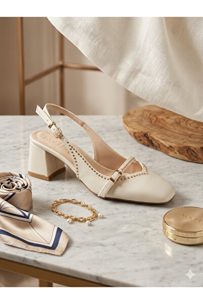 stoneclass Γυναικεία χρυσά παπούτσια με λεπτομέρειες και τακούνι με ιμάντα στ...