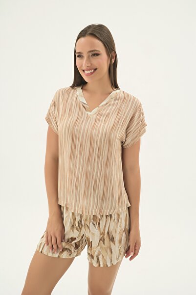 Sevim 17583 Women's Low-Shoulder Shorts Set