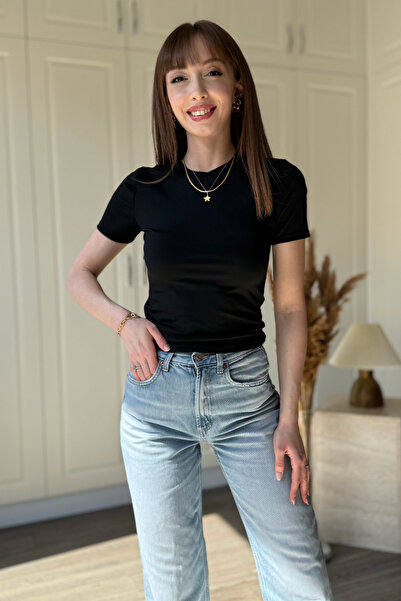 Dilay Gökoğlu Butik Υφασμάτινο μαύρο κορμάκι με λαιμόκοψη Diver